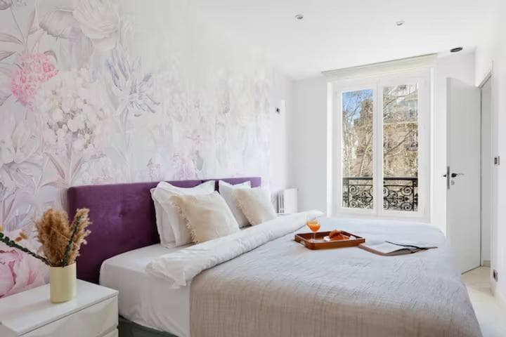 Stylish 2 BR Apartment - 2